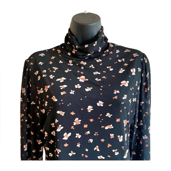 Sanctuary Dark Floral Mock Neck Mesh Top - Picture 2 of 6